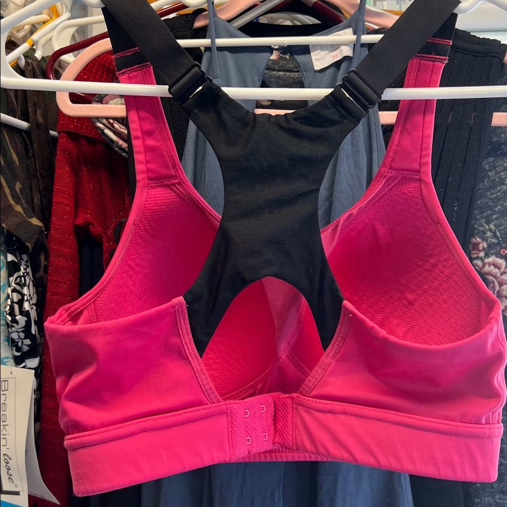 Sports Bra - Picture 3 of 3